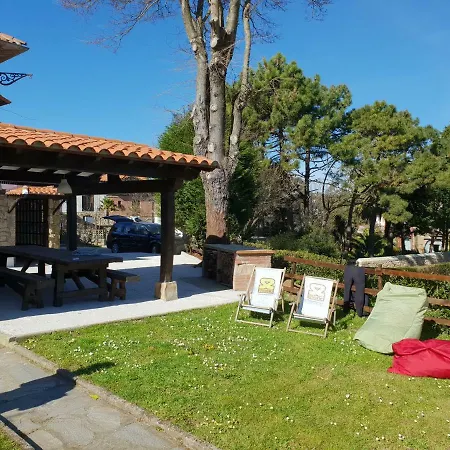 Totora Surfcamp